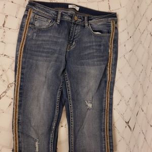 Skinny Jeans Beaded Side Distressed 6 28